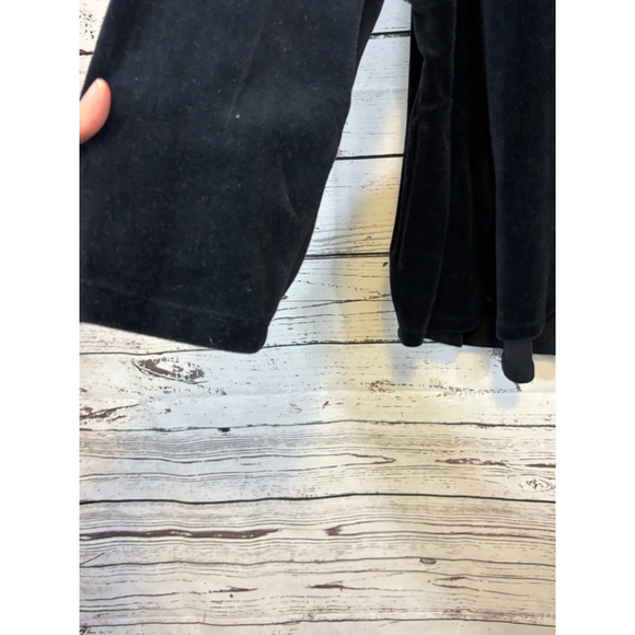 D&Co. Women's Velvet Long Sleeve Top Black Size 2X - Picture 4 of 6